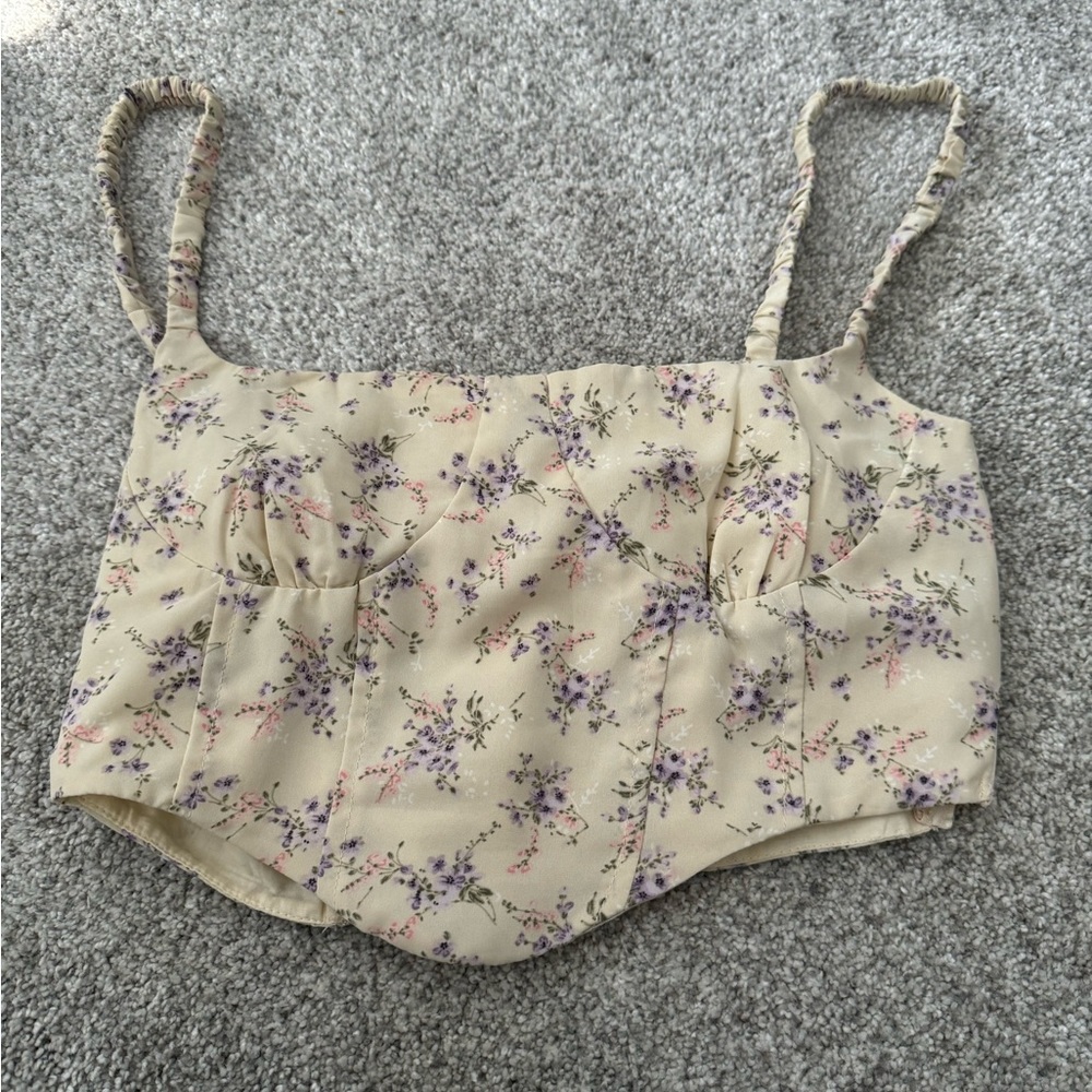 Cute boutique flower crop top